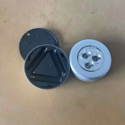 Photo of free Battery operated ‘cupboard’ lights (Bransholme HU7) #1
