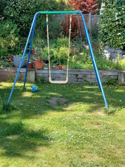Photo of free Swing Frame (GU15) #1