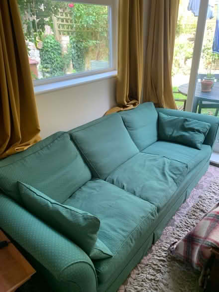 Photo of free Sofa (Chiswick W4) #1