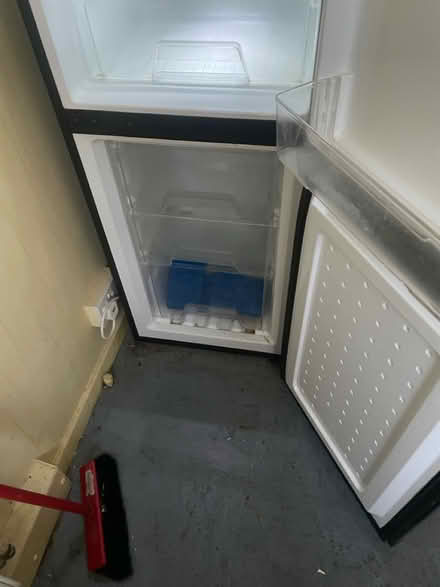 Photo of free Contents of flat (Sw17 8px) #4