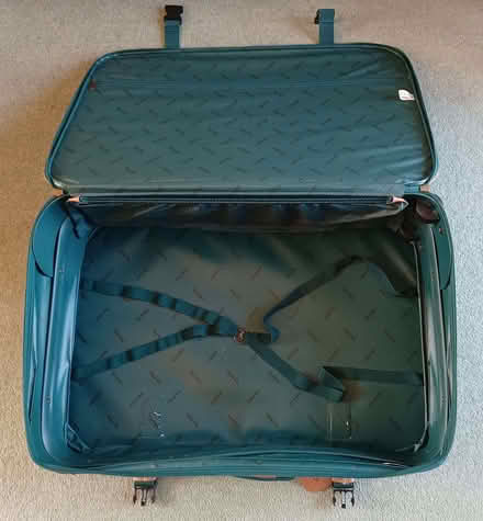 Photo of free Old Pull-along Suitcase (New Mill HP23) #3