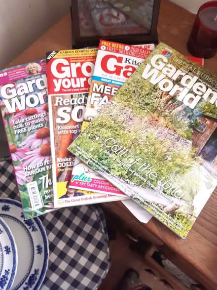 Photo of free Gardening magazines (Rainham ME8) #1