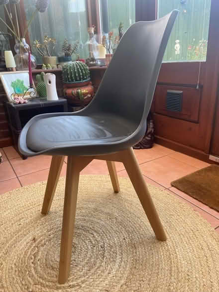 Photo of free set (4) dining chairs (Tupsley HR1) #3