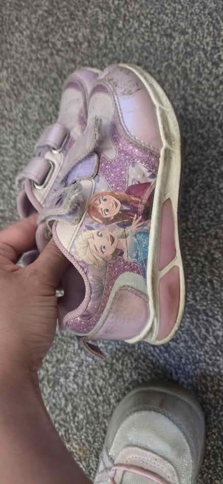 Photo of free Girls shoes size 8.5 (Goldsworth Park GU21) #3