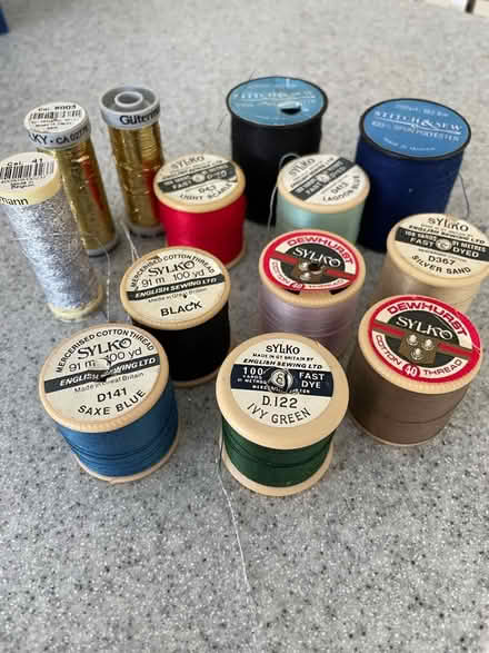Photo of free Various reels of thread (Chesham Bois HP6) #1