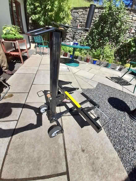 Photo of free MoJack ride-on mower lift (Burnbanks CA10) #2