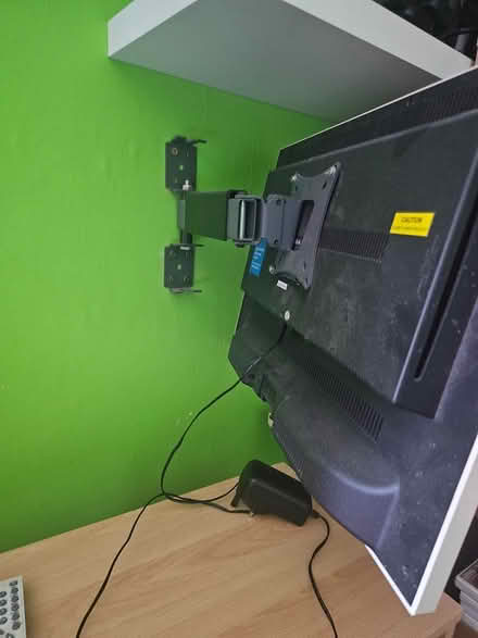 Photo of free Small tv and wall bracket (BN2) #2