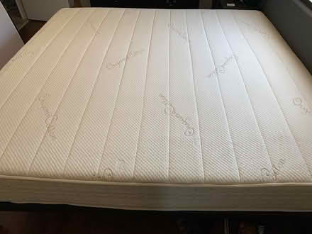Photo of free 🛏 King Size Mattress (Mira Mesa) #4