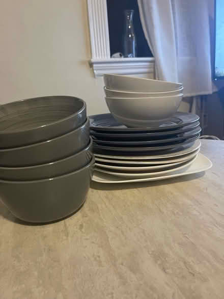Photo of free Dishes- plates and bowls (Back Bay/Fenway line) #1