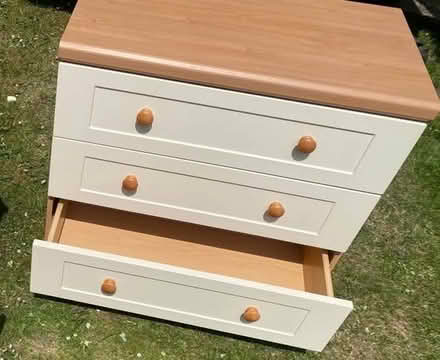 Photo of these drawers (DE72 3BT) #1