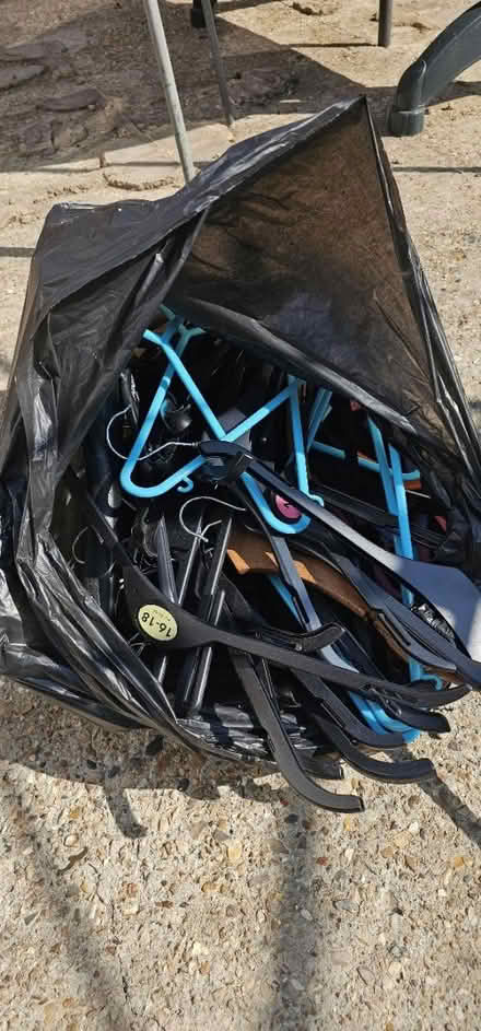 Photo of free Bag of clothes hangers LUTON LU2 (Luton) #1