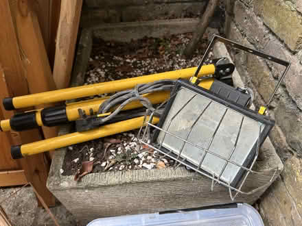 Photo of free Builder's work light with tripod (Surbiton KT6) #1