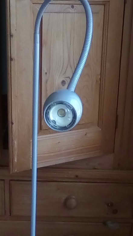 Photo of free Floor lamp, Gardeners World mags (Hitchin SG4) #3