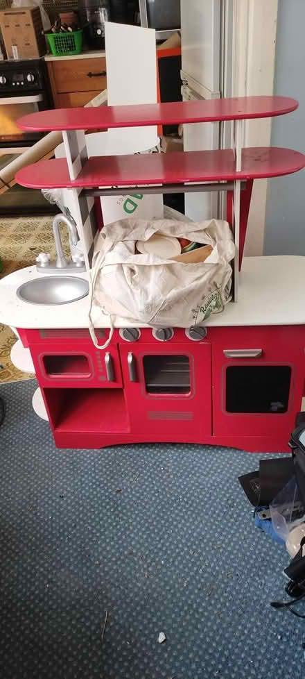 Photo of free Kids play kitchen (Woking GU22) #1