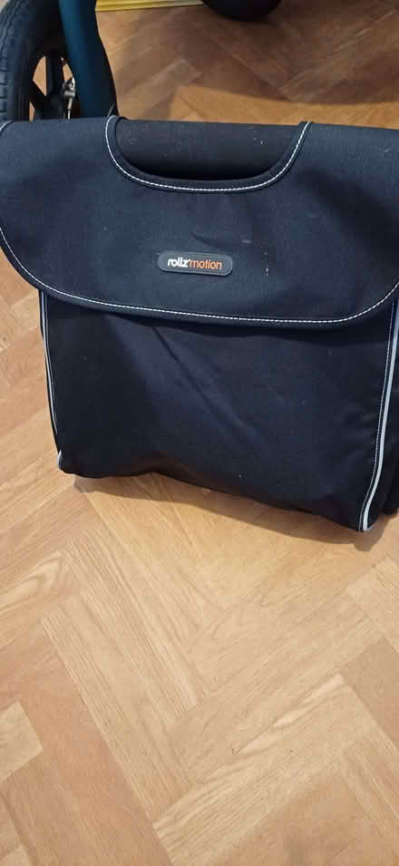 Photo of free Rollz Motion Performance all-terrain convertible rollator (New Brighton CH45) #3