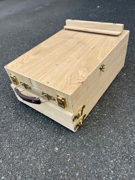 Photo of free Young artists travel case (Harlow Fields DE22) #2