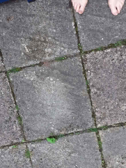 Photo of straight off-cuts from flagstones (Kendal LA9) #1