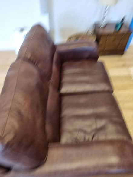Photo of free 4-seater leather settee (Whitwell CP LE15) #4