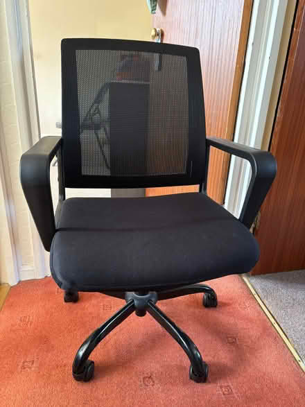 Photo of free Office Chair (Charlton, SE7) #1