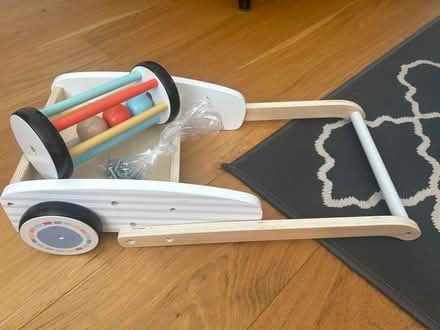 Photo of free Baby walker (BN7) #1