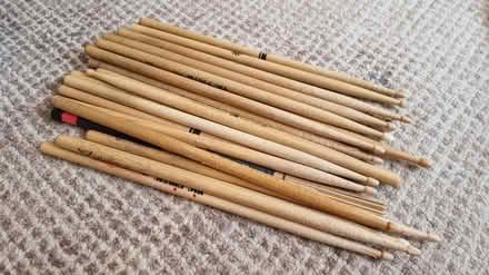 Photo of free Snare case/silencers/drum sticks (BR3) #4
