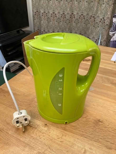 Photo of free Kettle (TW9 (Kew)) #1