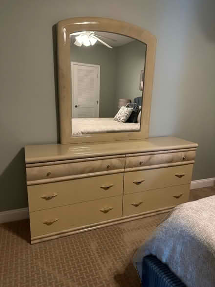 Photo of free Kg/Qn Headbrd Dresser, Nightstands (Waldorf) #2