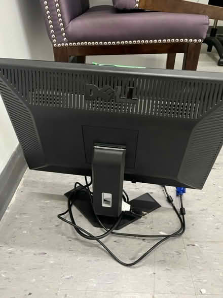 Photo of free Dell Monitor (VGA) (Midtown) #2