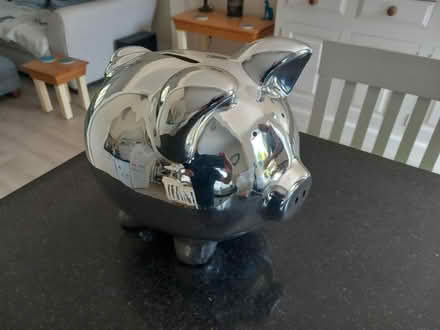 Photo of free Piggy Bank (EN7 Cheshunt) #2