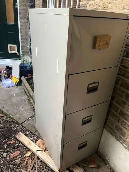 Photo of free Lockable Filing Cabinet (SE19) #2