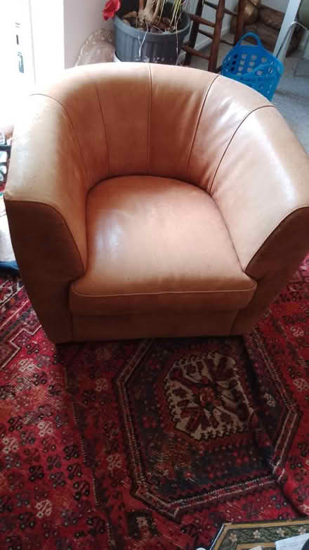 Photo of free Leather chair (Summertown OX2) #1