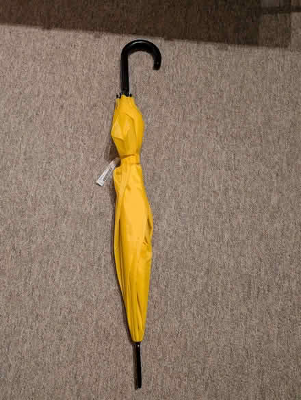 Photo of free Umbrella (Riverside SW6) #1