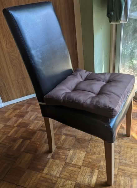 Photo of free 5 Dining Chairs (Yeading UB4) #2