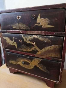 Photo of free Miniature chest of drawers (Grandpont OX1) #3