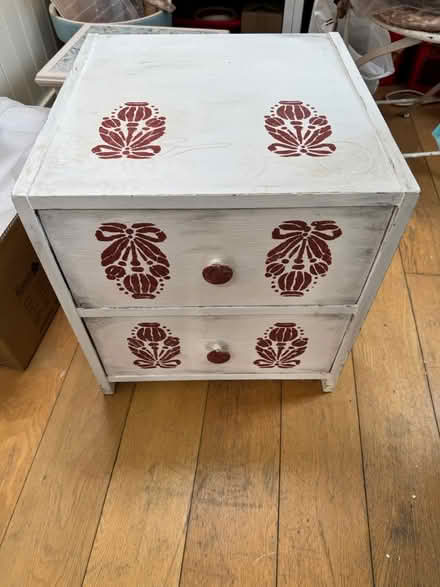 Photo of free Bedside cabinet (Wallington green SM6) #1