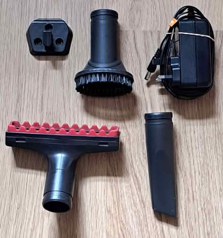 Photo of free Vax Blade Ultra 32V cordless vac’ with accessories (Crookes S10) #4