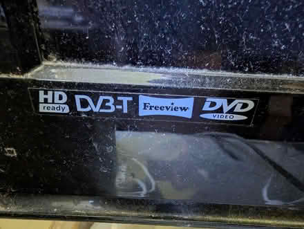 Photo of free 32" television (Govanhill, G42) #2