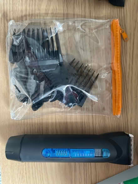 Photo of free Hair trimmer - no charger (Didcot OX11) #1