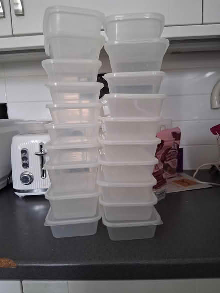 Photo of free 20 storage containers with lids (Norbury SW16 5) #1