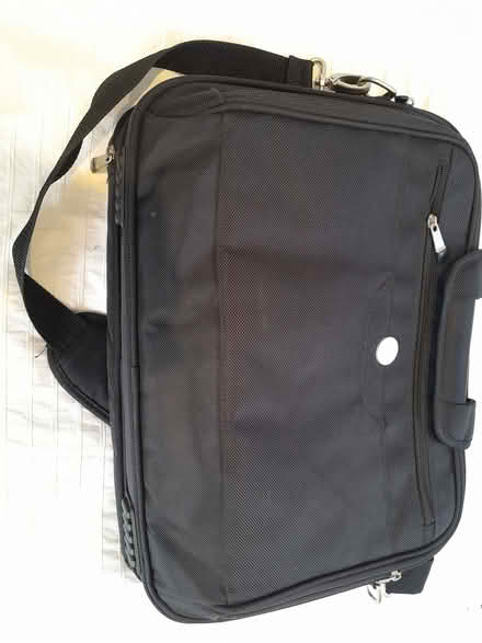 Photo of free 5 Travel bags (Eynsham OX29) #4