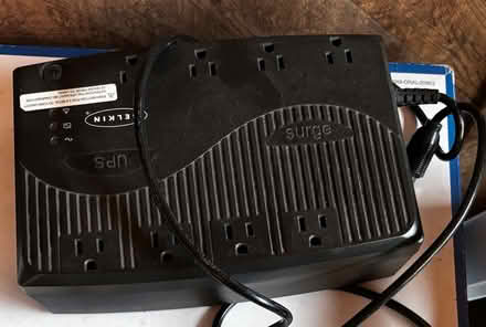Photo of free Lamp, UPS power supply (94041) #2