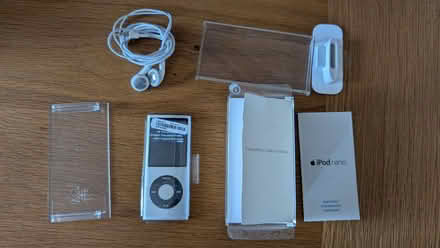 Photo of free iPod Nano 16gb For Spares/Repair (ME9) #1
