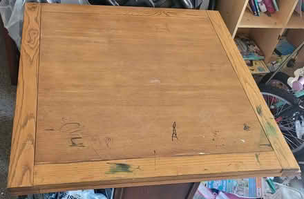 Photo of free Solid Small/ Medium sized dining table (Slough central SL1) #3