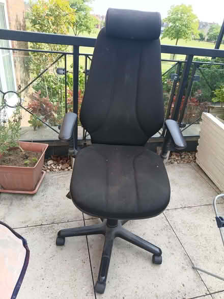 Photo of free Office Desk (Kings Hill ME19) #1