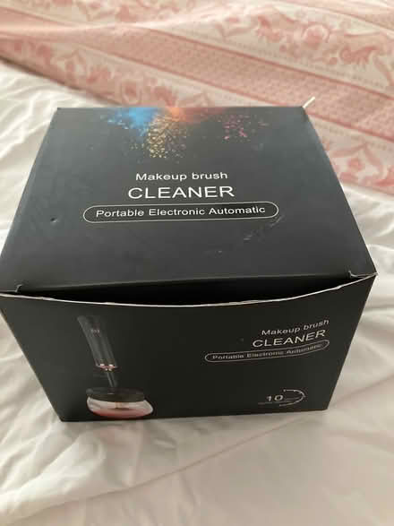 Photo of free Makeup brush cleaner (Beaconsfield HP9) #1
