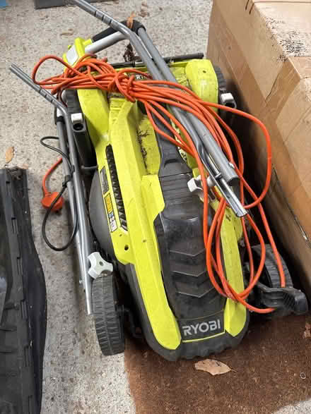 Photo of free Lawnmower (South Park, Reigate RH2) #1