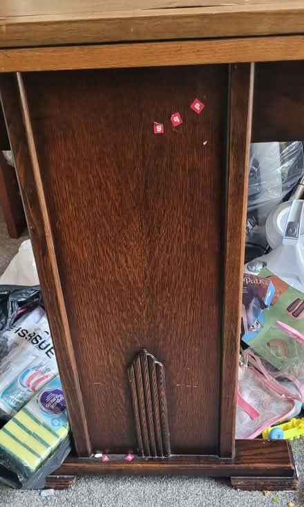 Photo of free Solid Small/ Medium sized dining table (Slough central SL1) #1