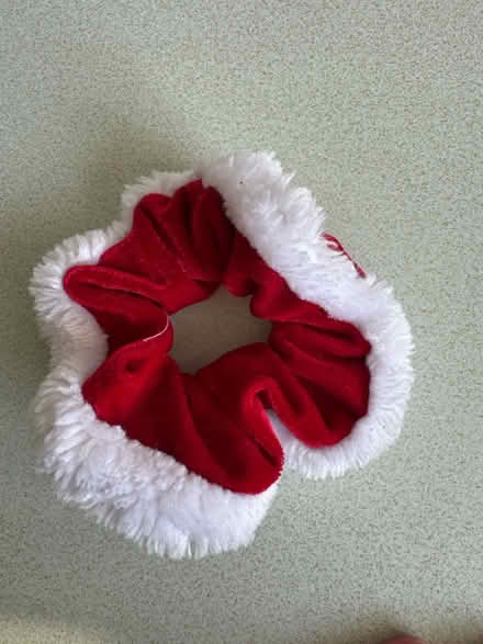 Photo of free Red white scrunchie (GL3) #1