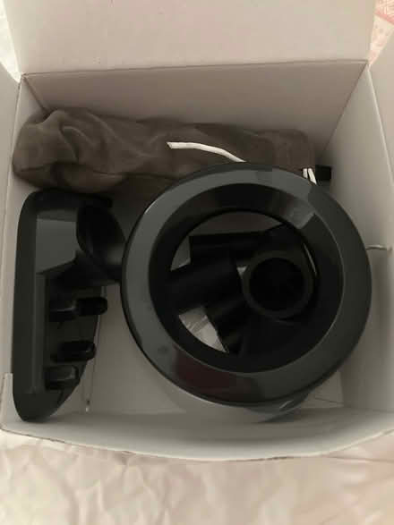 Photo of free Makeup brush cleaner (Beaconsfield HP9) #3