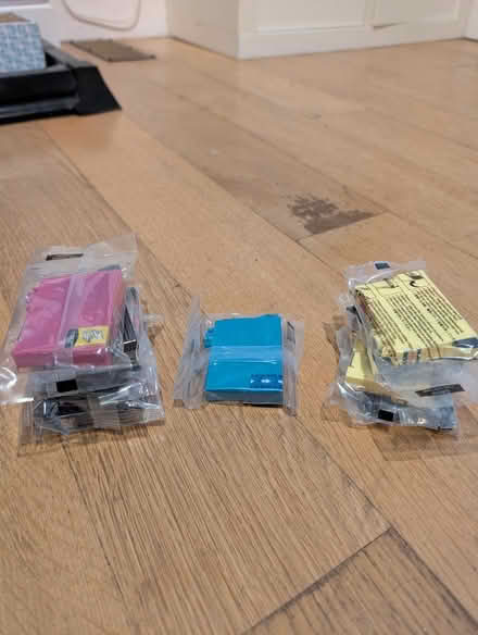 Photo of free Epson 27 ink (Ealing W13) #1